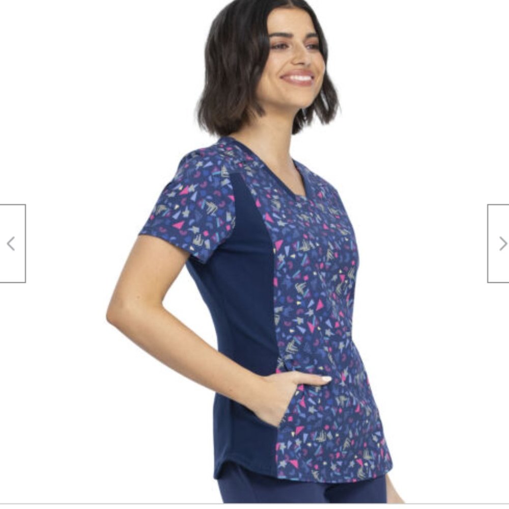 Cherokee Scrubs iFlex Geometric Lessons Size S CK641 GEOT V Neck Knit Panel Top